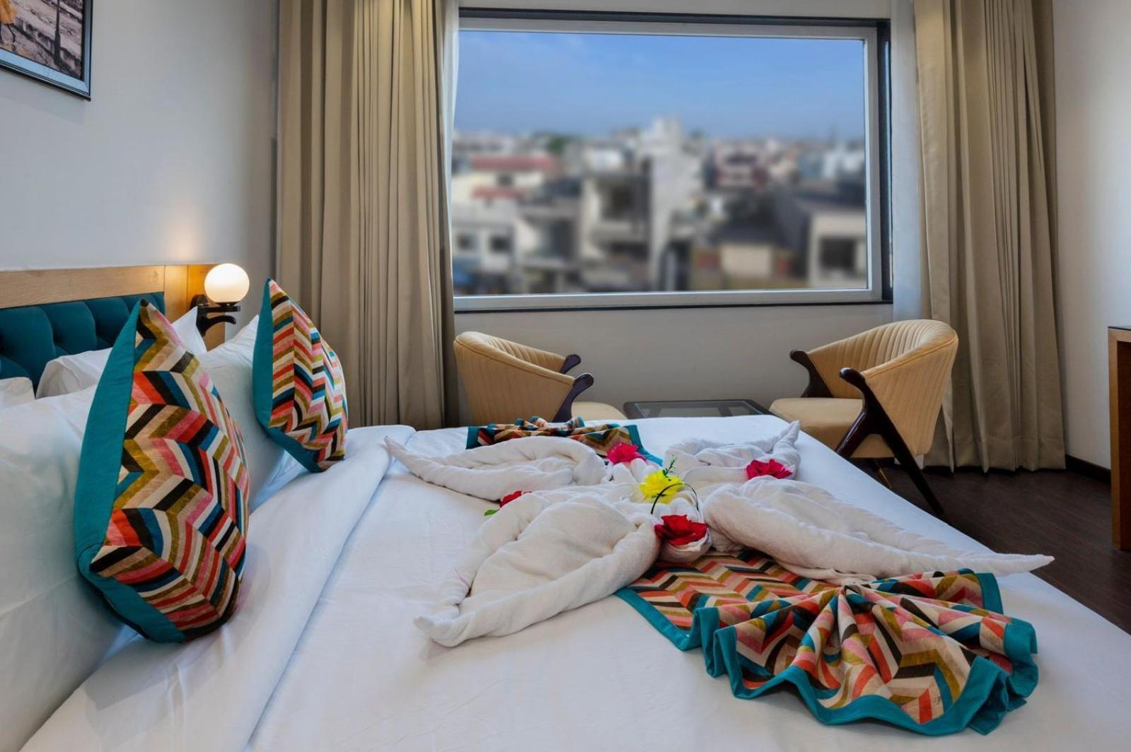 Classio Royale By Io Hotels Near Golden Temple Amritsar Ngoại thất bức ảnh