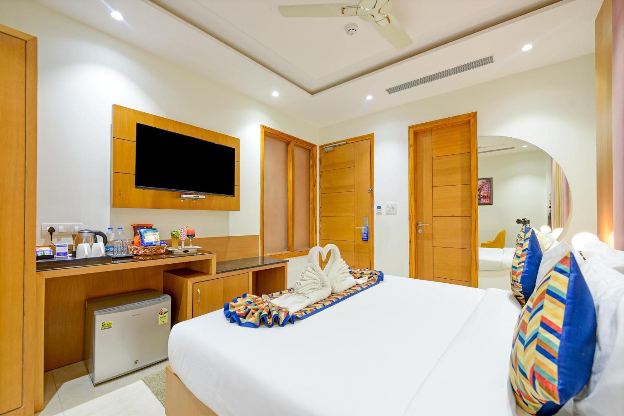 Classio Royale By Io Hotels Near Golden Temple Amritsar Ngoại thất bức ảnh